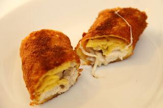 Kaneloni s piščančjim mesom in kislo smetano