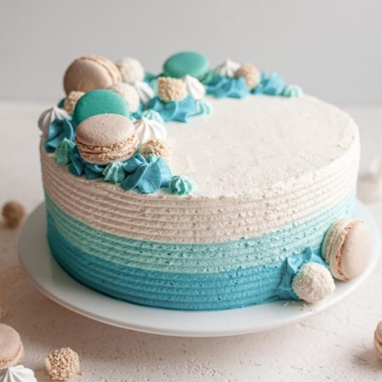 Smetanova torta modra pravljica