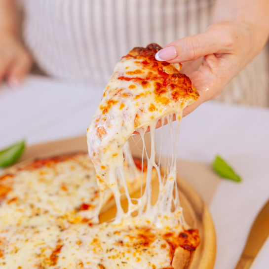 Minutna air fryer pica margerita