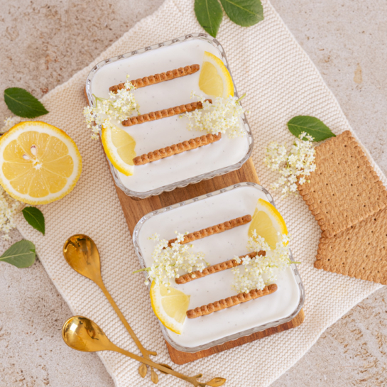 Limonin bezgov kefir japonski cheesecake
