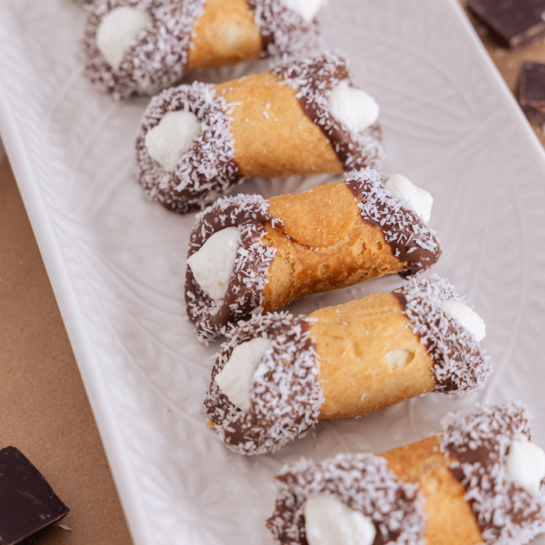 Bounty cannoli