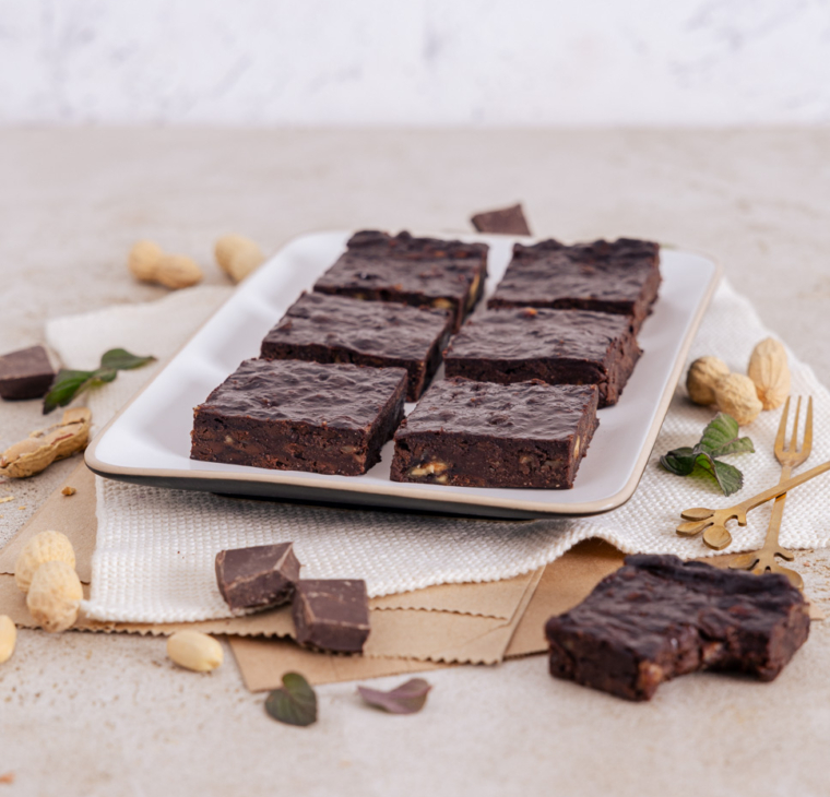 Brownie iz 3 sestavin – brez glutena, jajc in laktoze